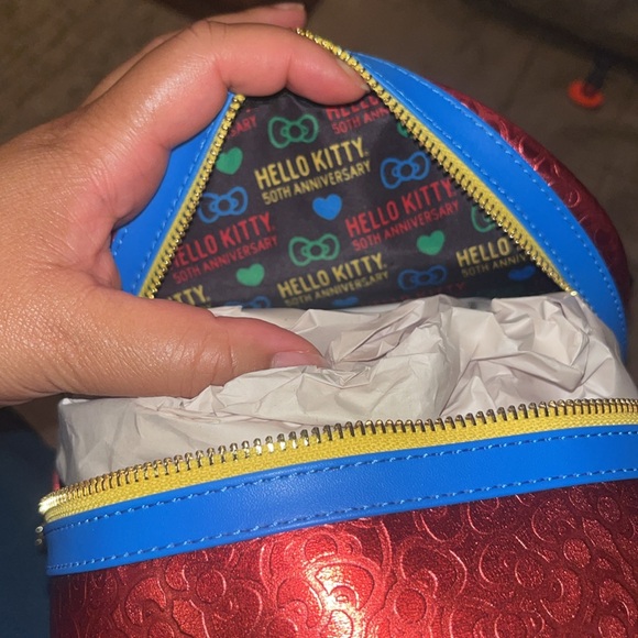 Loungefly - Picture 4 of 4